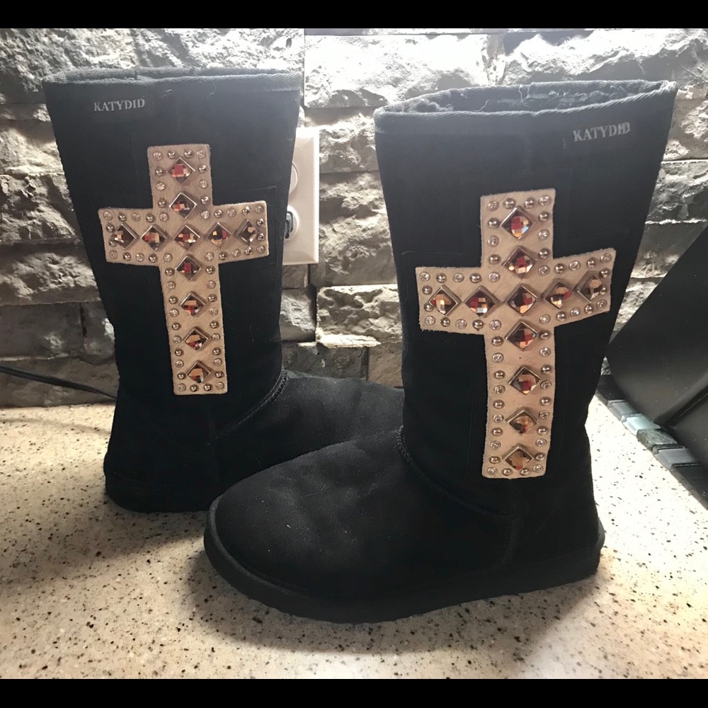 Black Boots